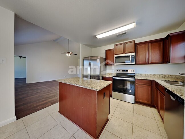 Building Photo - 1804 Hot Springs Way