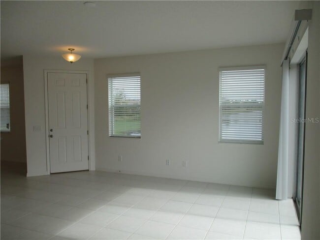 Building Photo - 2636 Sedge Grass Way