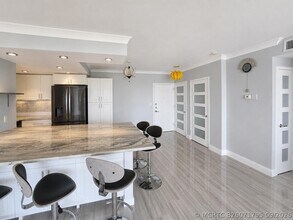Building Photo - 2800 N Flagler Dr