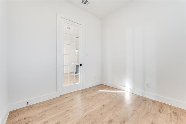 Building Photo - 4417 Cave Spgs St