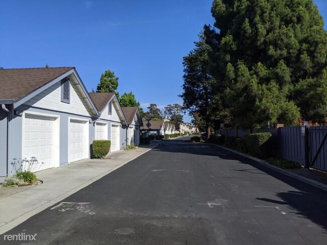 Building Photo - 2 br, 2 bath Condo - 34610 Gucci Terrace
