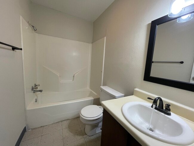 Foto del edificio - 3801 Salinas Ave