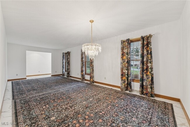 Building Photo - 276 S Bayshore Dr