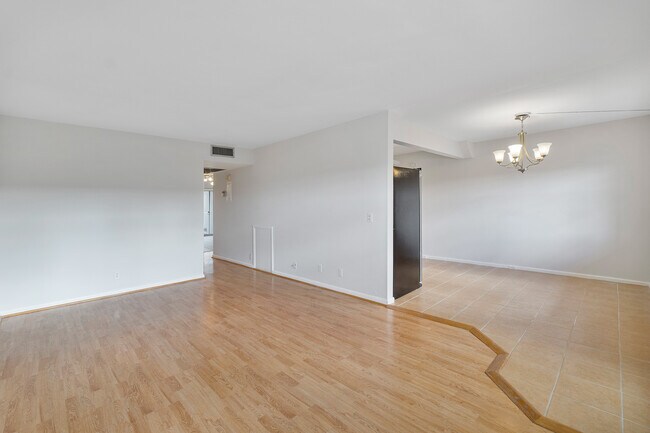 Foto del edificio - 3014 Hythe A