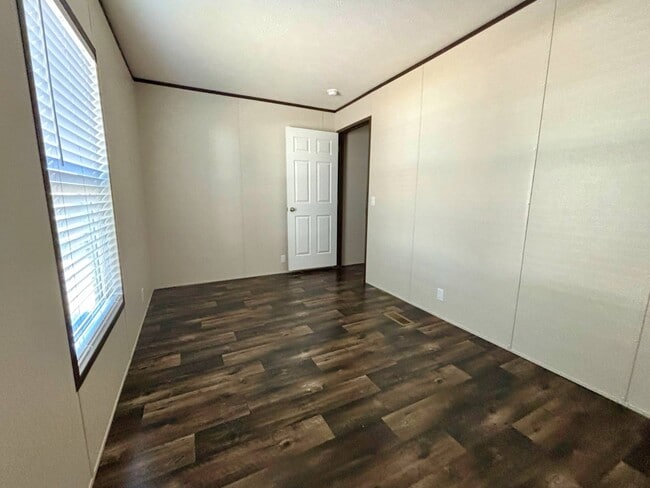 Building Photo - 2101 Ladnier Rd