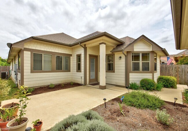 Foto del edificio - 3 br, 2 bath House - 202 Silo St