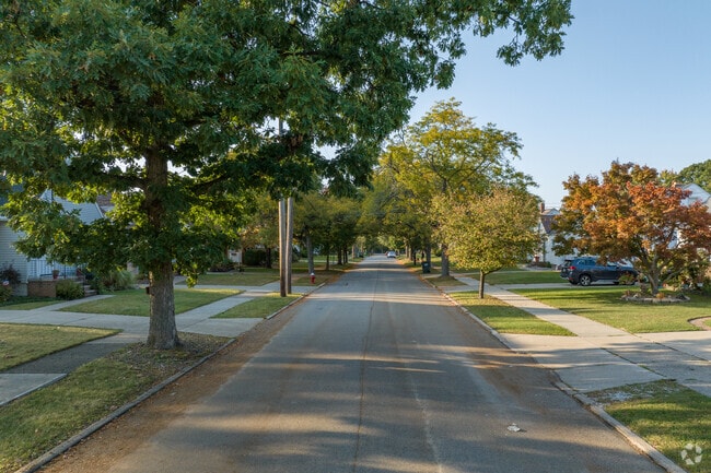Homes in Bedford sit on cozy, well maintained lots.