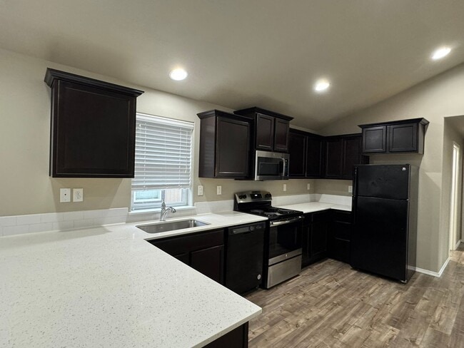 Foto del edificio - Great 3 bedroom home in Cottage Grove