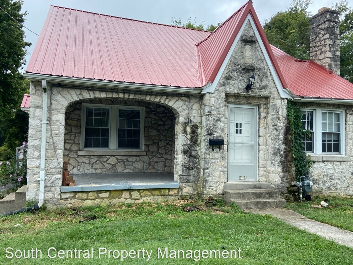 Primary Photo - 4 br, 2 bath House - 1416 Nutwood Street