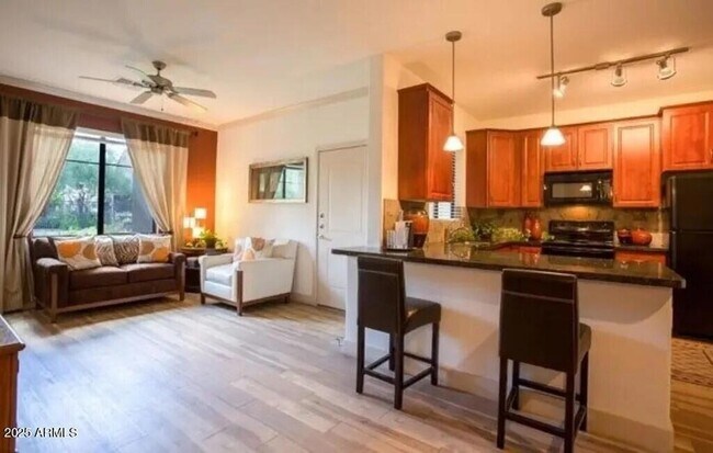 Foto del edificio - 33600 N 27th Dr