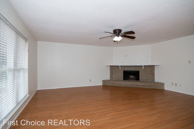 Building Photo - 3 br, 2 bath House - 739 Leading Lane