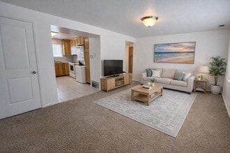 Building Photo - 344 S 150 W