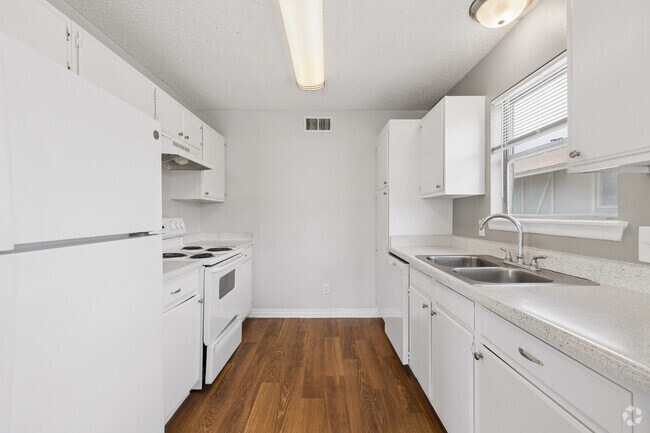 1 dormitorio, 1 baño - 768 pies cuadrados - Cocina - RiverStone Apartment Homes