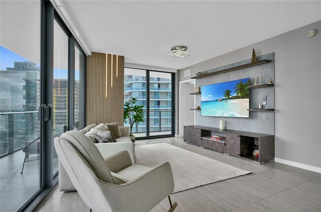 Foto del edificio - 1300 S Miami Ave