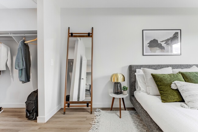 Building Photo - The Taylor Apartments