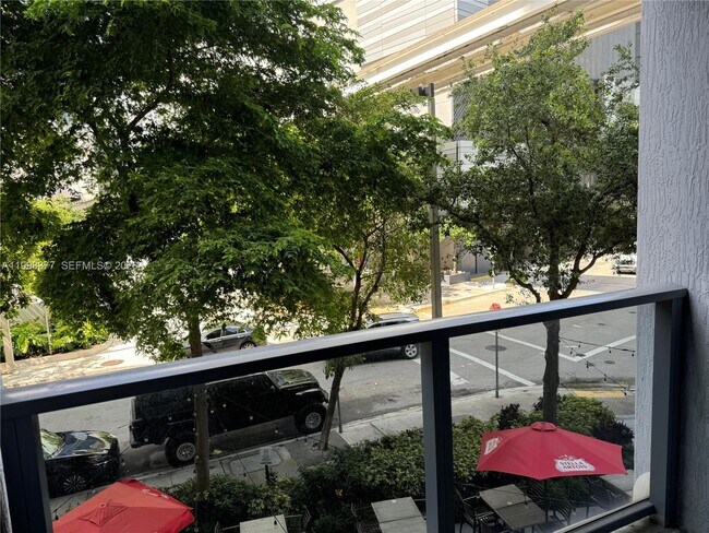 Foto del edificio - 31 SE 6th St