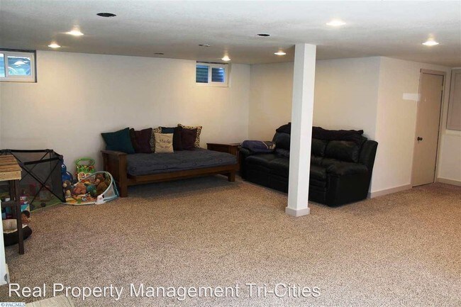 Foto del edificio - 5 br, 3 bath House - 620 Rd 37