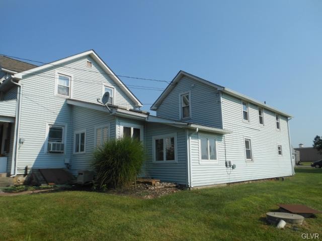 Foto del edificio - 619 Belfast Rd
