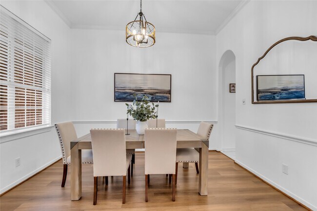 Foto del edificio - 2 Clarewood Ct