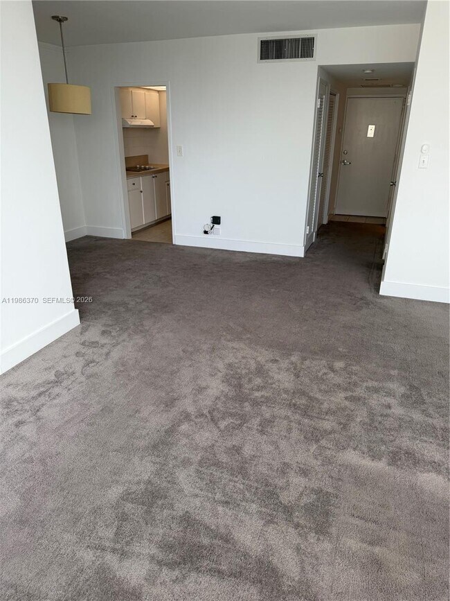 Foto del edificio - 1200 West Ave