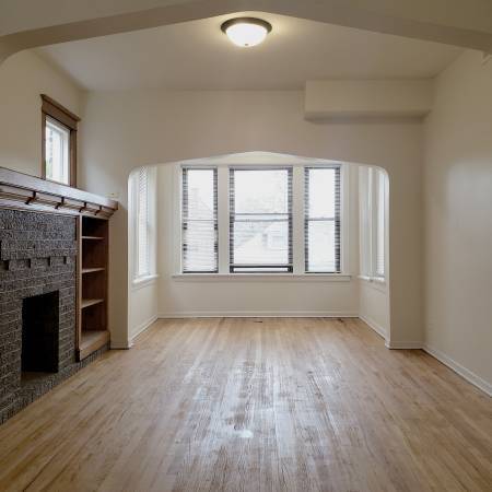 Foto del edificio - 5435 S Hermitage Ave