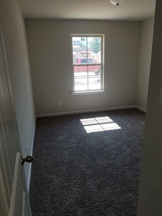 Foto del edificio - 44108 Covington Ridge Dr
