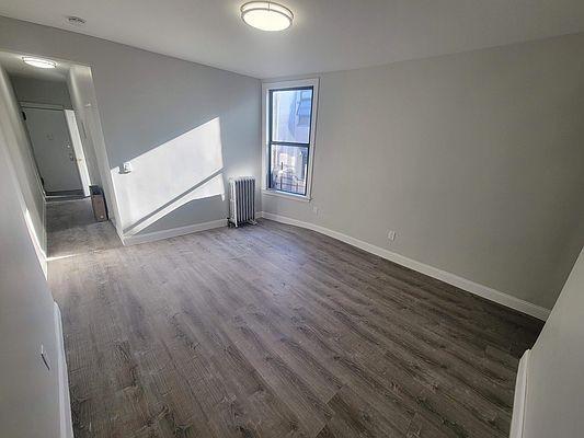 Foto del edificio - 1 bedroom in BRONX NY 10468