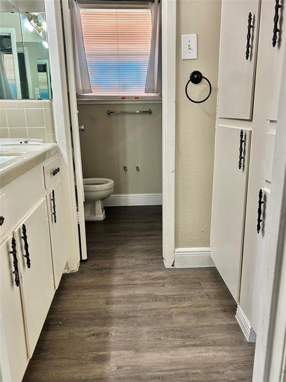Foto del edificio - 2709 Dewberry Ln
