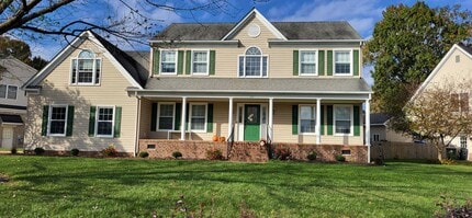 Building Photo - 128 Rockmor Ln