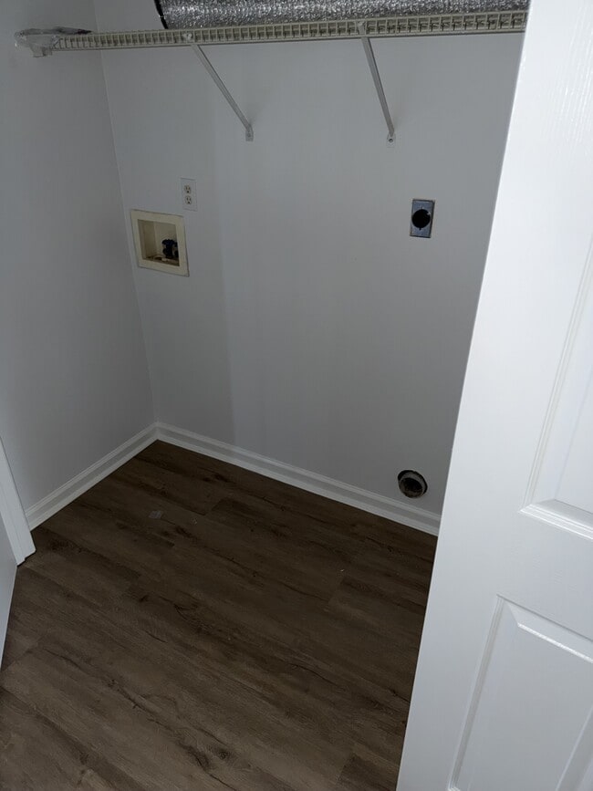 Foto del edificio - 2607 Cardinal St