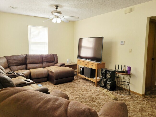 Foto del edificio - 1217 N 10th St