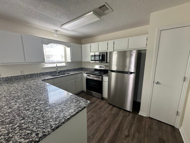Building Photo - 187 Redfish Cir