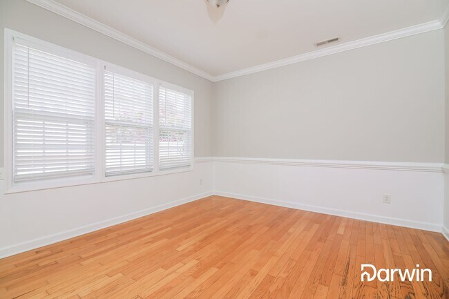 Foto del edificio - 6009 Brambleberry Way