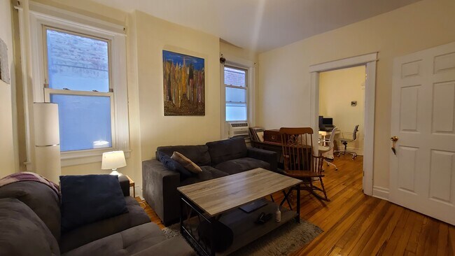 Building Photo - 316 64th St