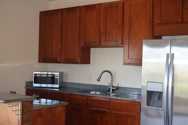 Foto del edificio - 5152 Lawai Rd