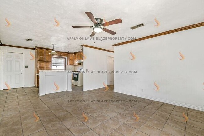 Foto del edificio - Beautifully Renovated 3-Bed, 1-Bath Home w...