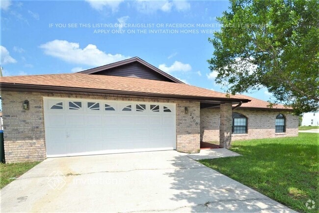 Building Photo - 2900 Sweet Springs St