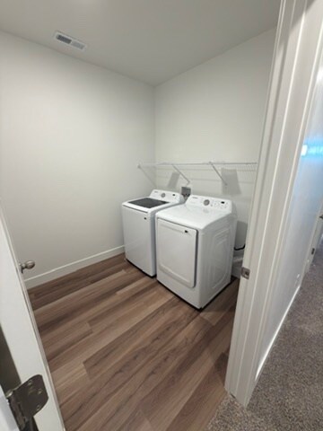 Foto del edificio - 12727 Skyline Lp Ln