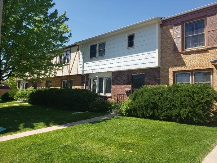2906 Central Ave, Cheyenne, WY 82001 Townhome Rentals in Cheyenne WY