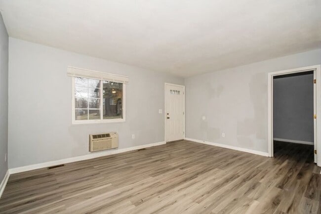 Building Photo - 3136-3138 Hassler St