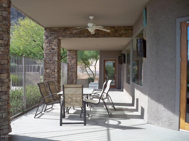 Building Photo - 10138 E Legend Trail