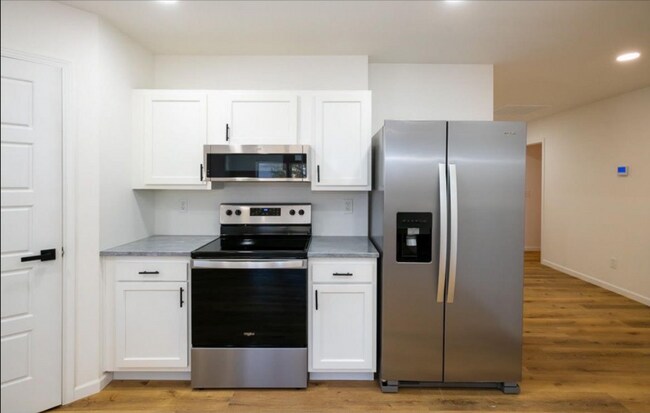 Foto del edificio - 316-318 S Market St.