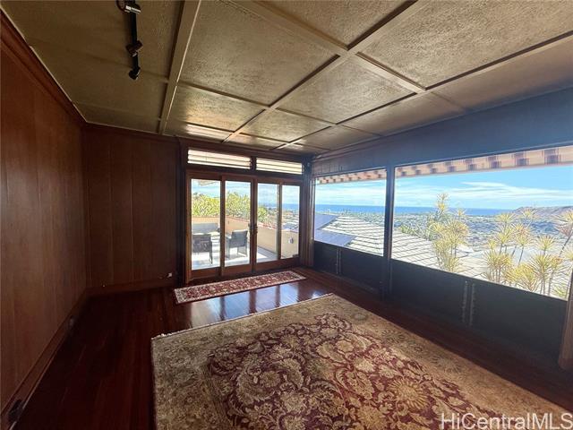 Building Photo - 3765 Manini Way