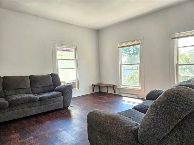 Foto del edificio - 445 N Tioga St