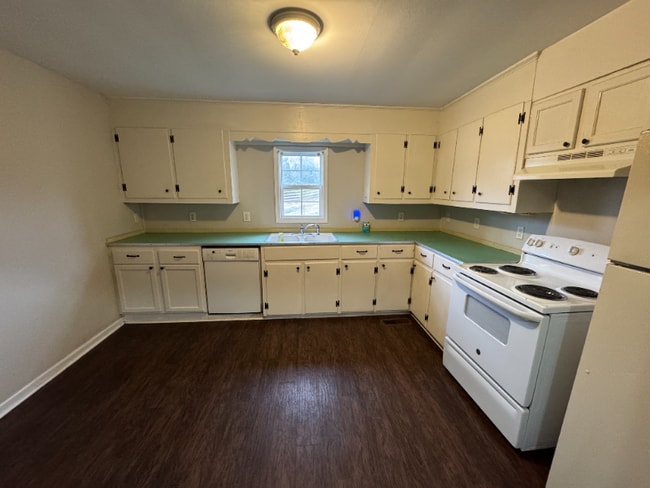 Foto del edificio - 304 Carol Dr