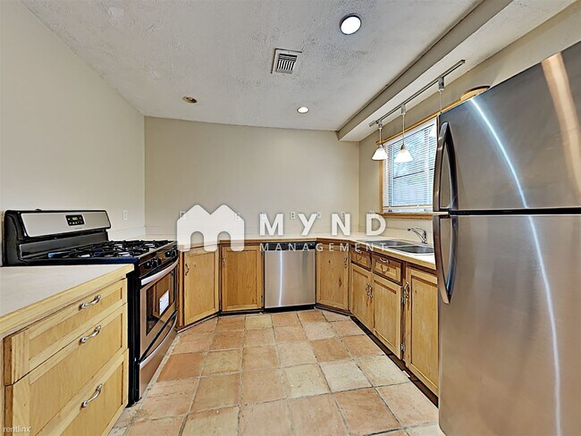 Foto del edificio - 2035 Country Village Blvd
