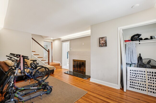 Foto del edificio - 5000 Quebec St