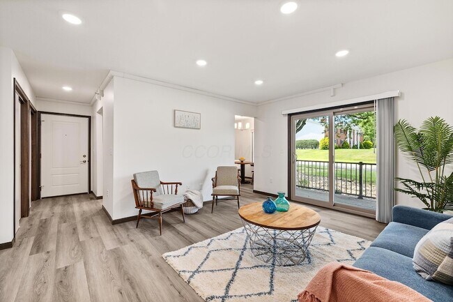 Foto del edificio - 1665 Riva Ridge Dr