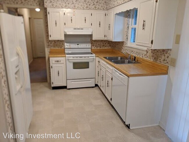 Building Photo - 2 br, 1 bath House - 3600 Gleason Dr #b
