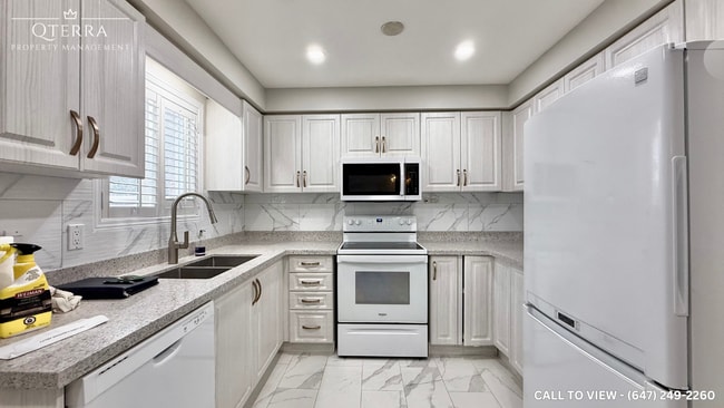 Building Photo - 9 Gill Cres